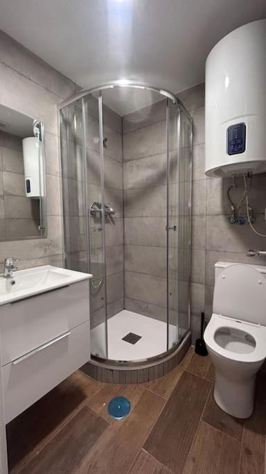 Apartamento Meta Habitat Ramon Lujan B Madrid Exterior foto